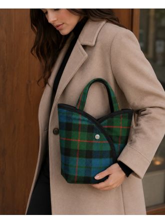 Homespun Tartan Tulip Hand Bag